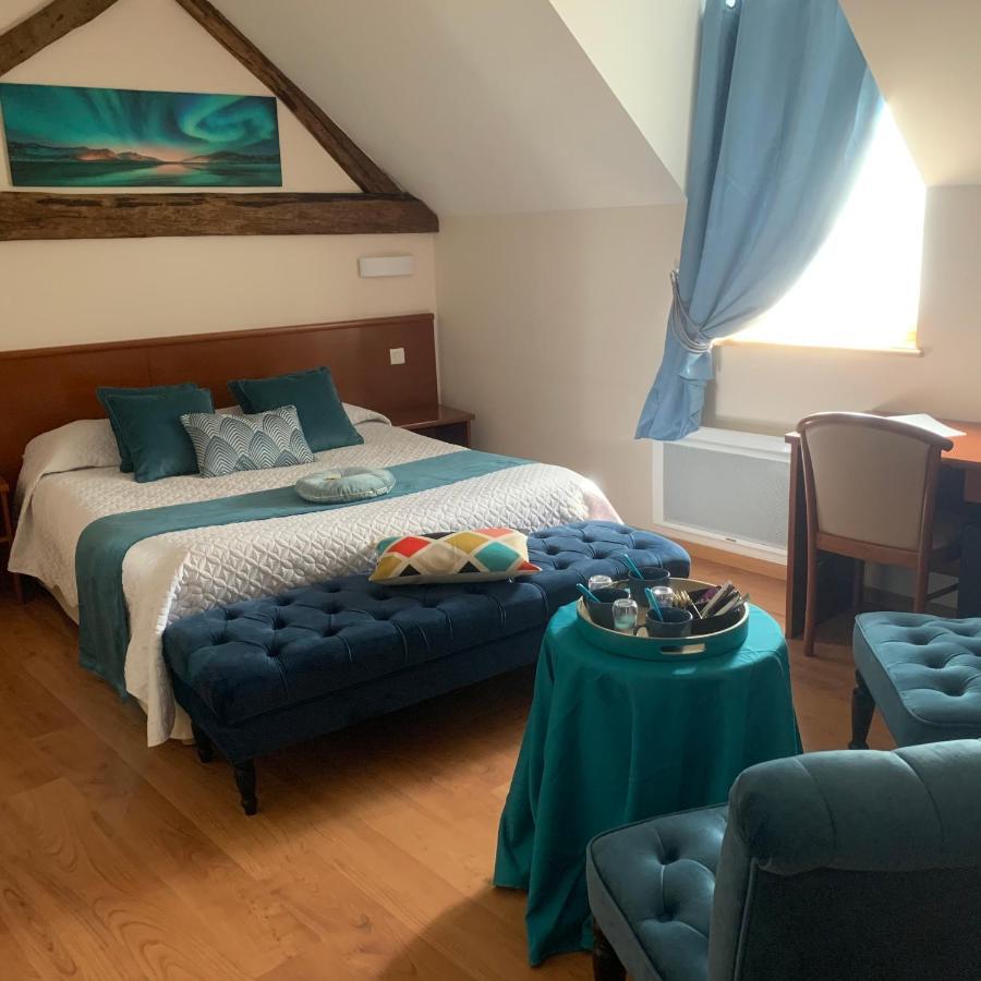 Auberge Du Cheval Blanc Beaumont-Pied-de-Boeuf  Bagian luar foto