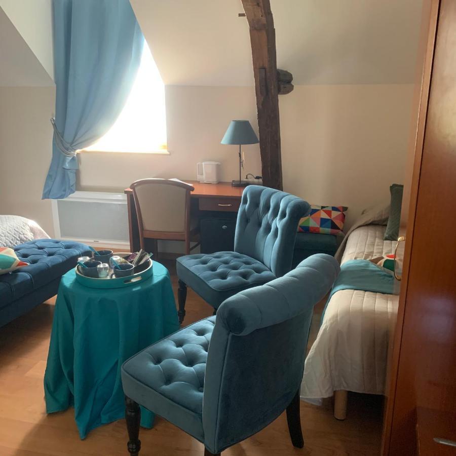 Auberge Du Cheval Blanc Beaumont-Pied-de-Boeuf  Bagian luar foto