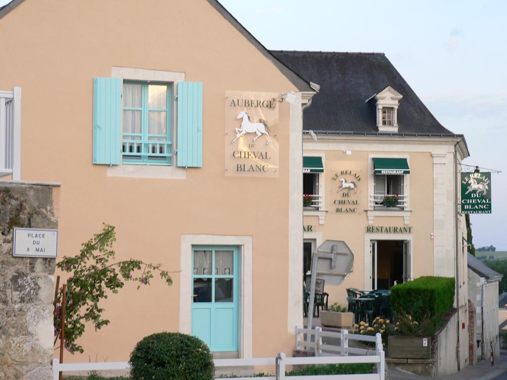 Auberge Du Cheval Blanc Beaumont-Pied-de-Boeuf  Bagian luar foto