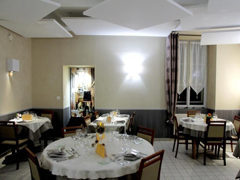 Auberge Du Cheval Blanc Beaumont-Pied-de-Boeuf  Bagian luar foto